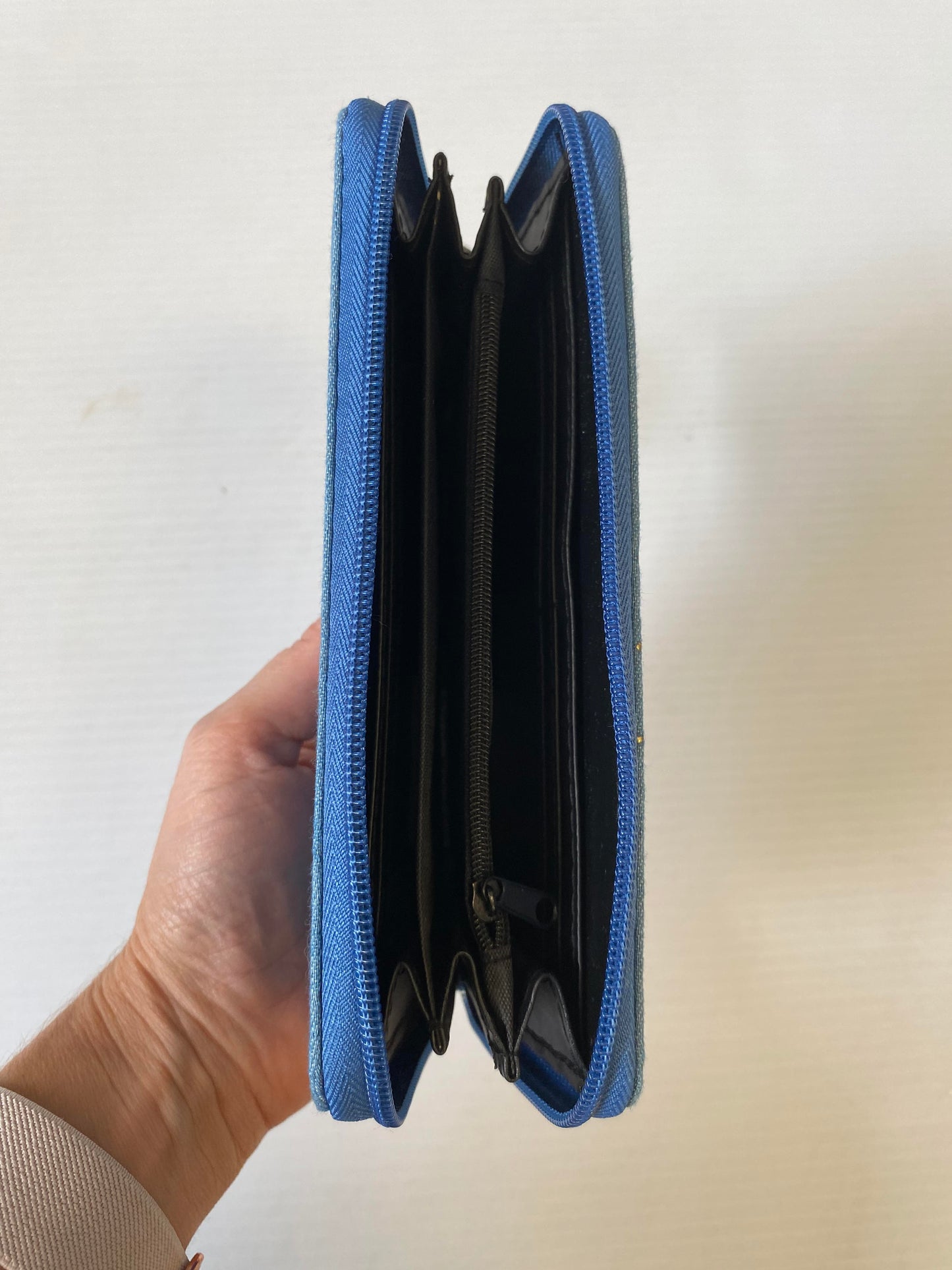 2305/6 Beaded Wallet GCI