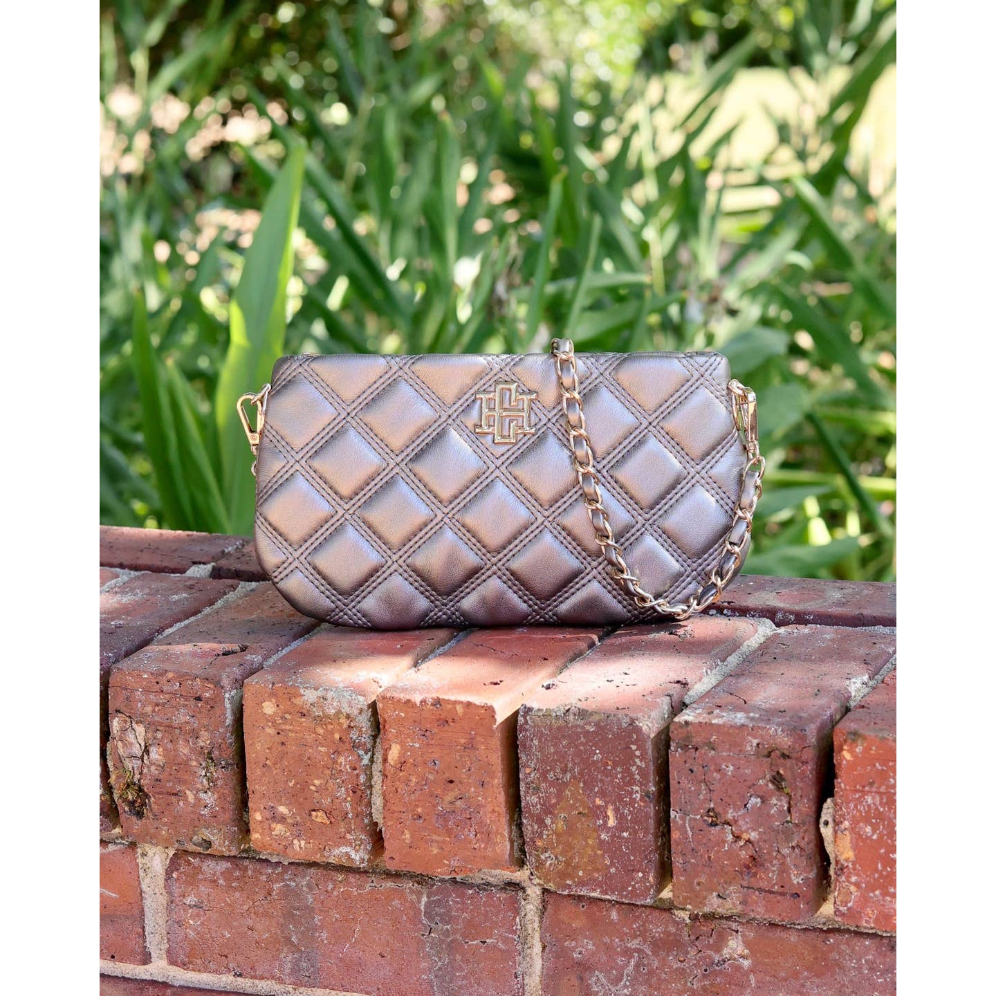 Livi Crossbody CHC