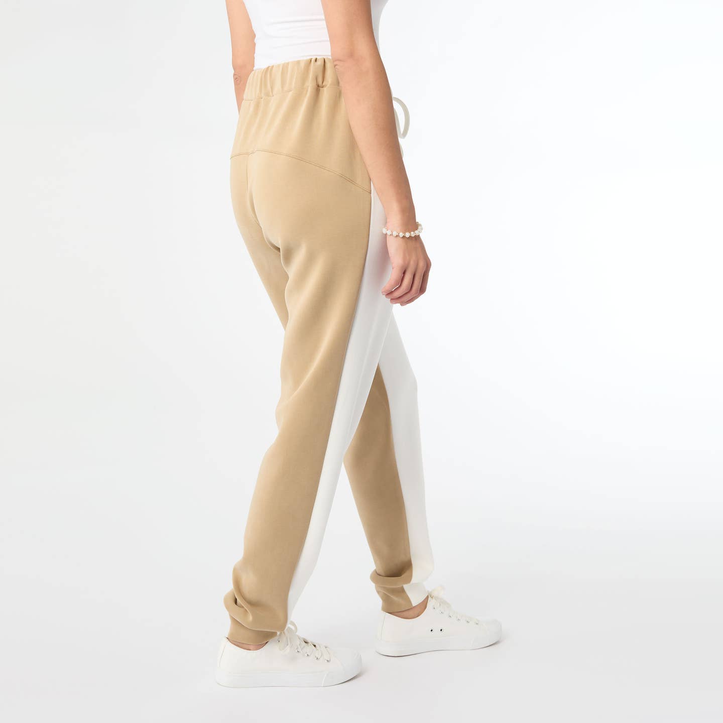 9073 Two Tone Jogger COCO