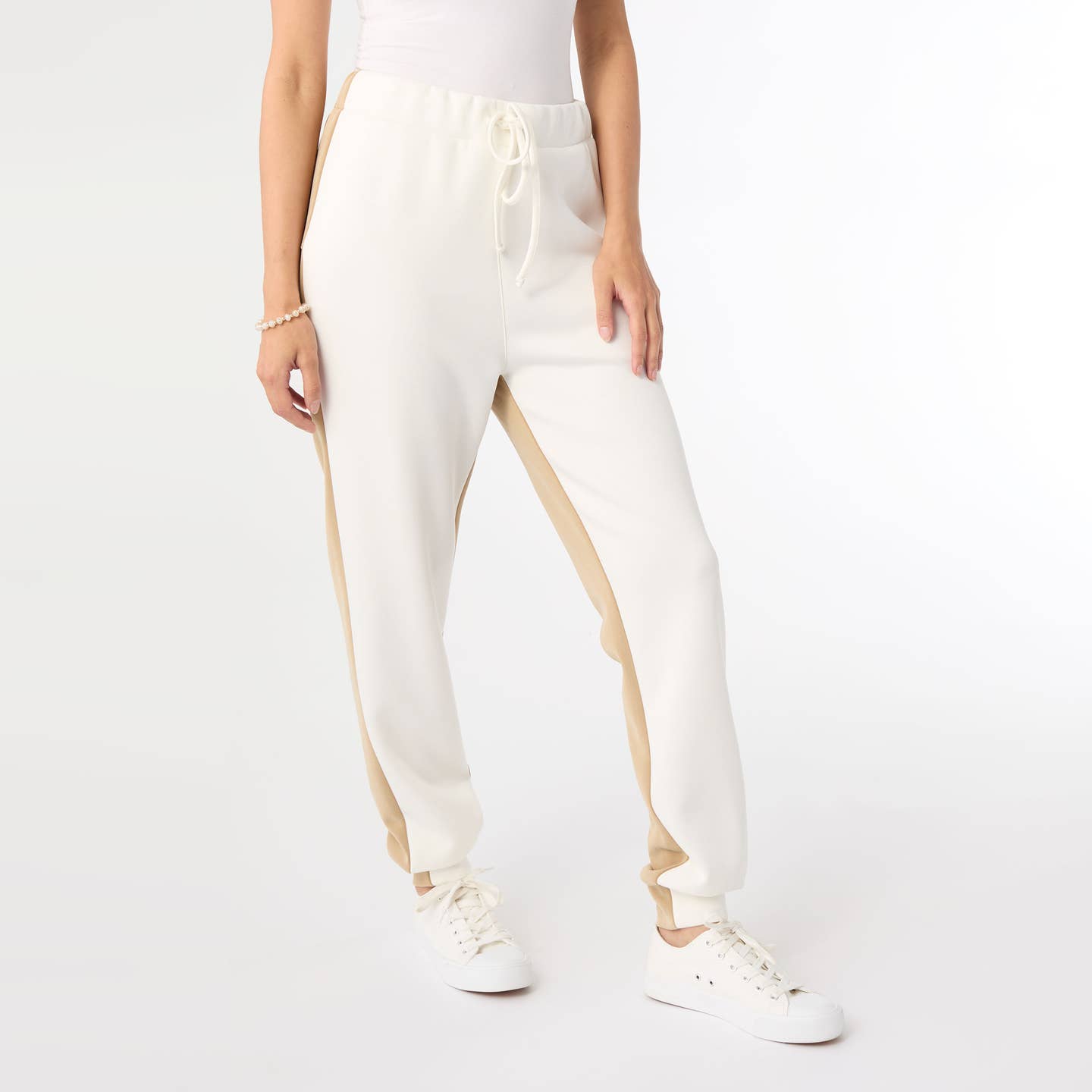 9073 Two Tone Jogger COCO