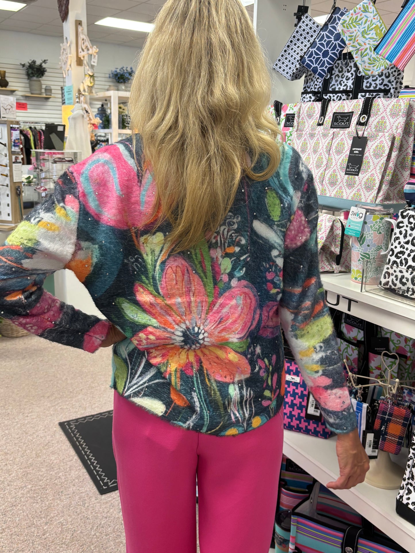 2310 Multi Color Pull Over Sweater TBC