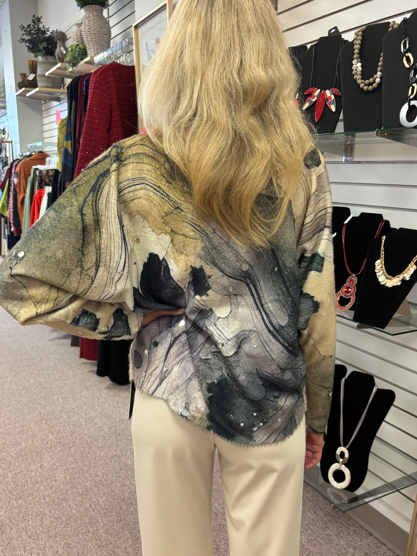 0022 Relax Dolman Sweater TBC