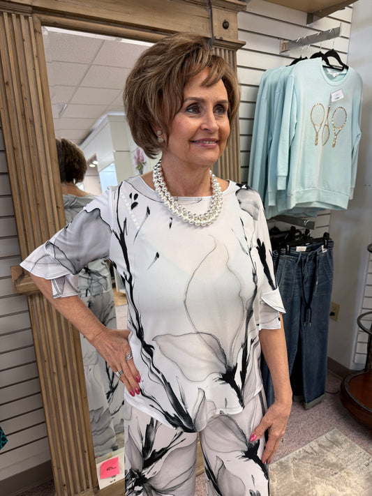 351 Tulip Cuff Top CSW