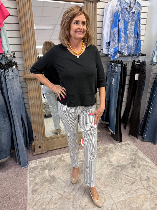 BCP1 Lines N Curves Pant INY