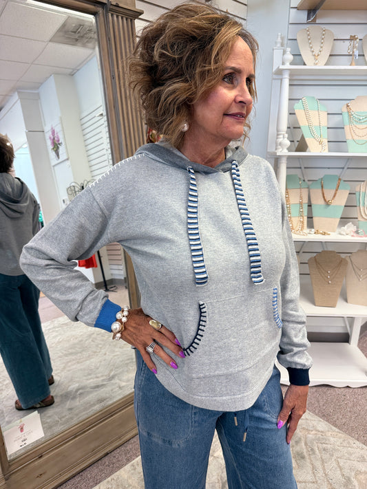2075 Hooded Sweater CWB
