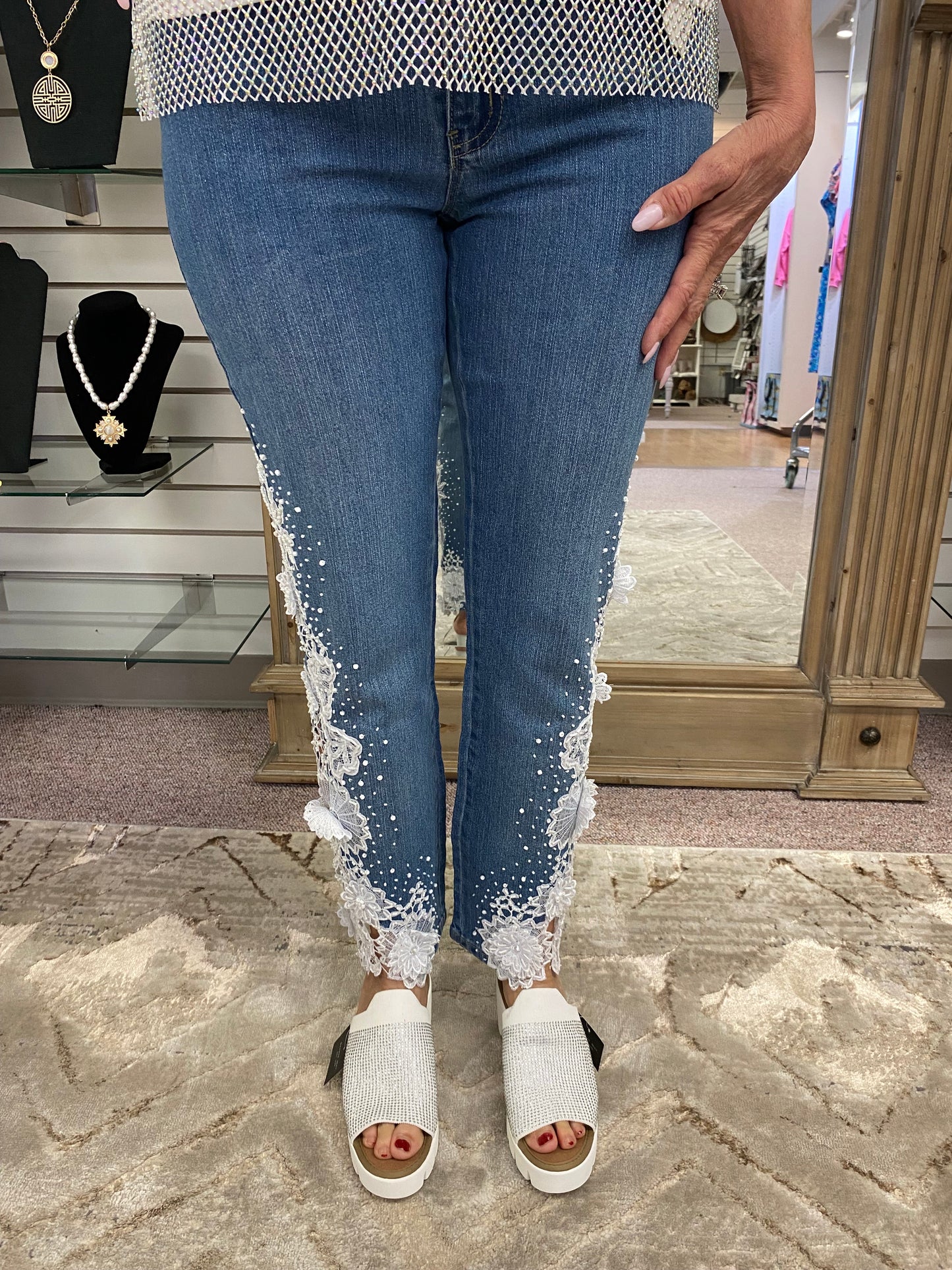 3092 Jean W/Lace Pearl AZI