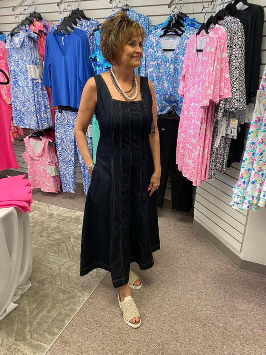 008 Smocked Back Fit LVP