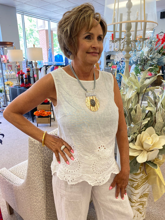 0844 Embroidered Sleeveless Top CWB