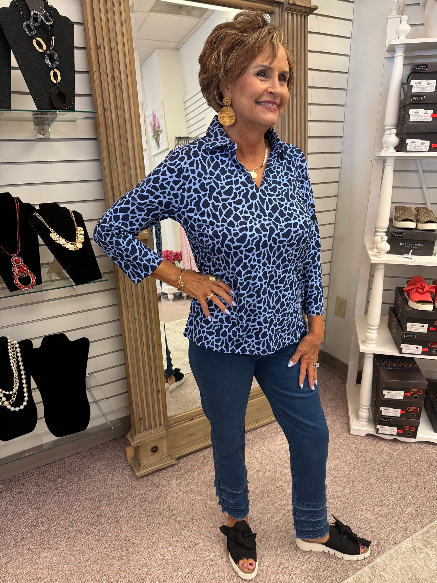 5308 GFPN V-Neck W/Collar LBC