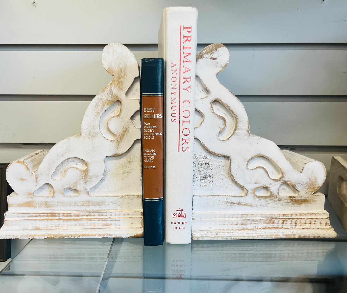 4586 Corbel Bookend MPC