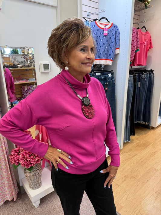 3390 Fun Neck Top HTI