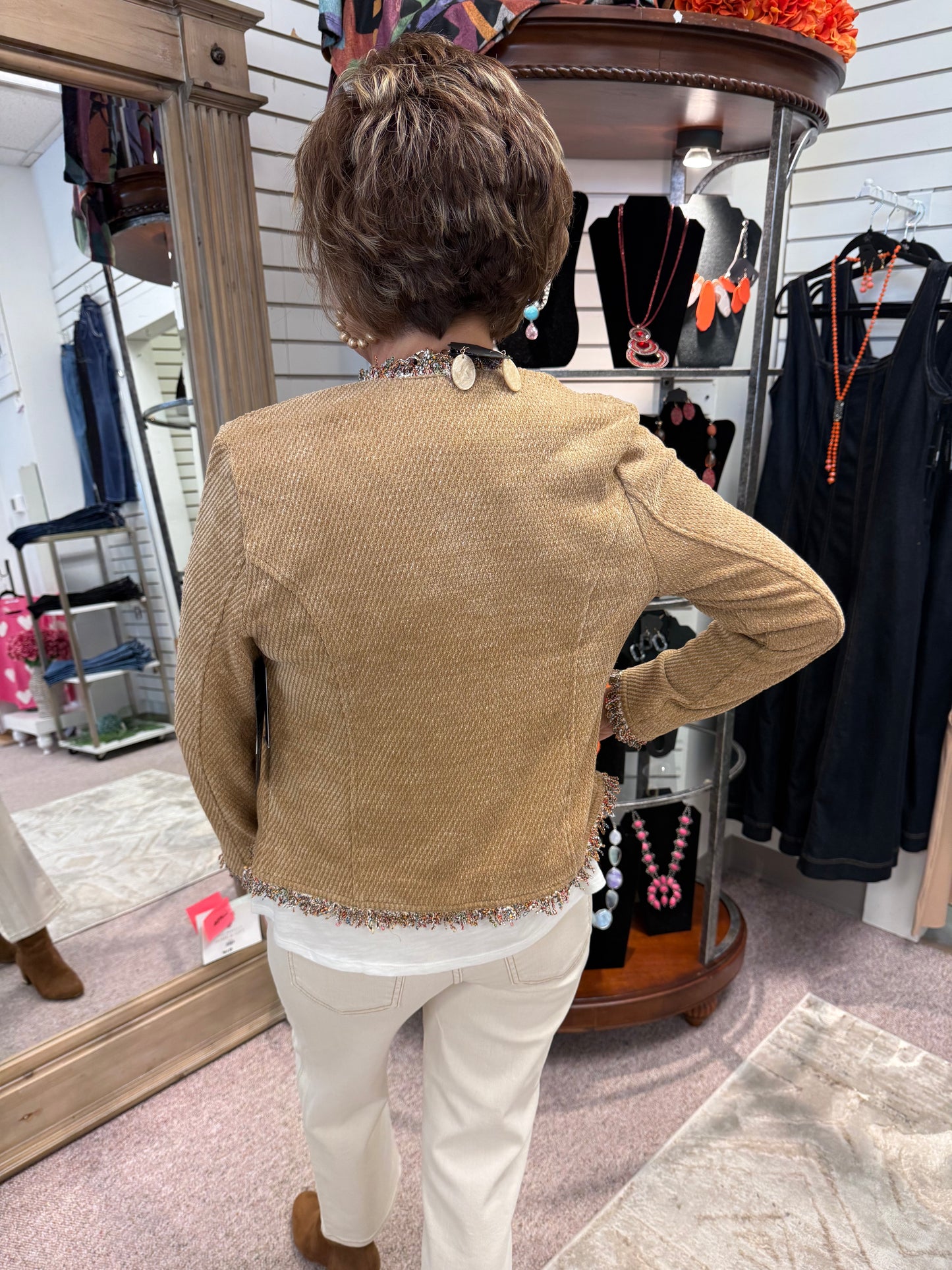 KM01 Collarless JKT LVP