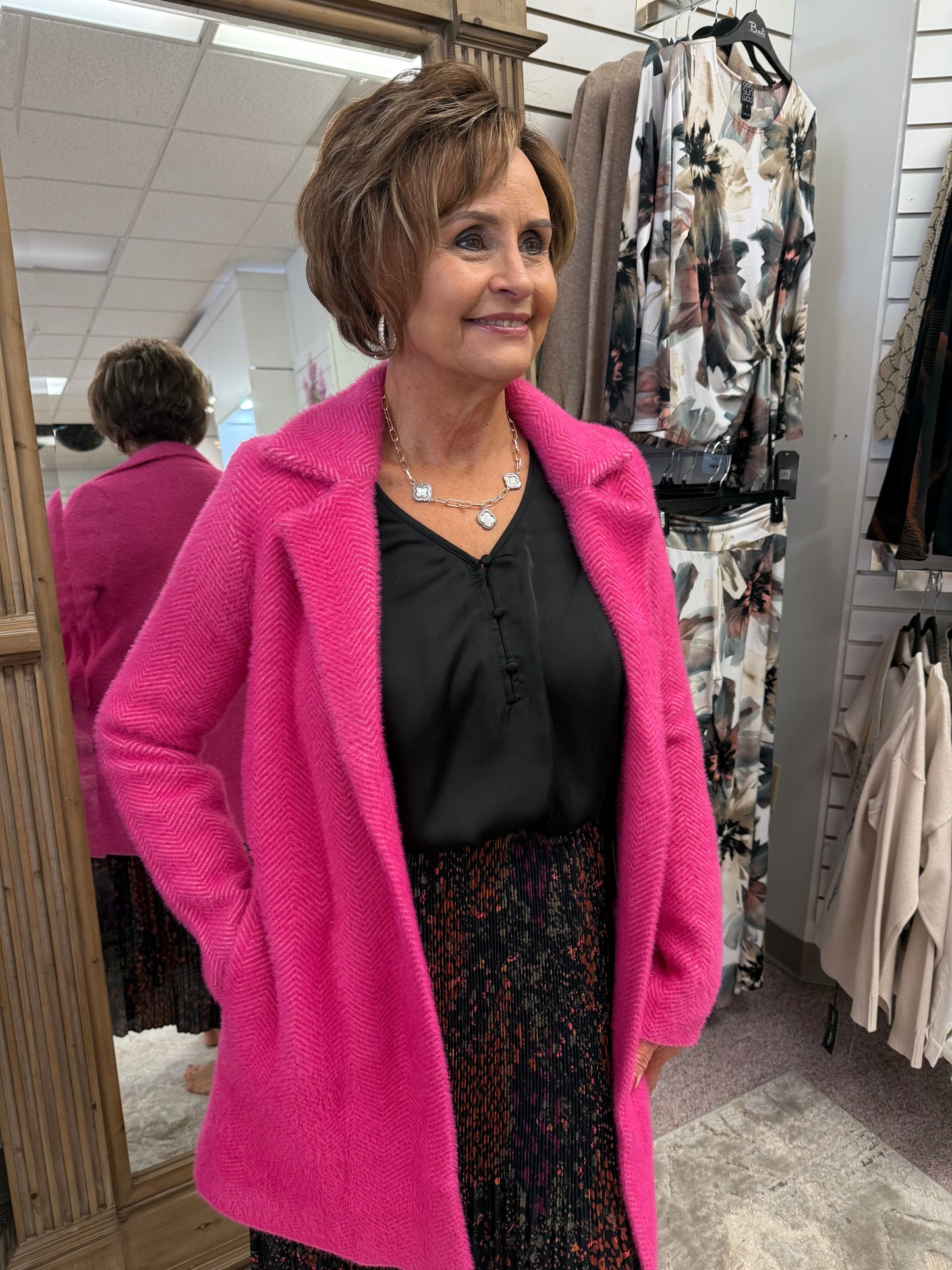 46J4 Pink Coatigan LVP