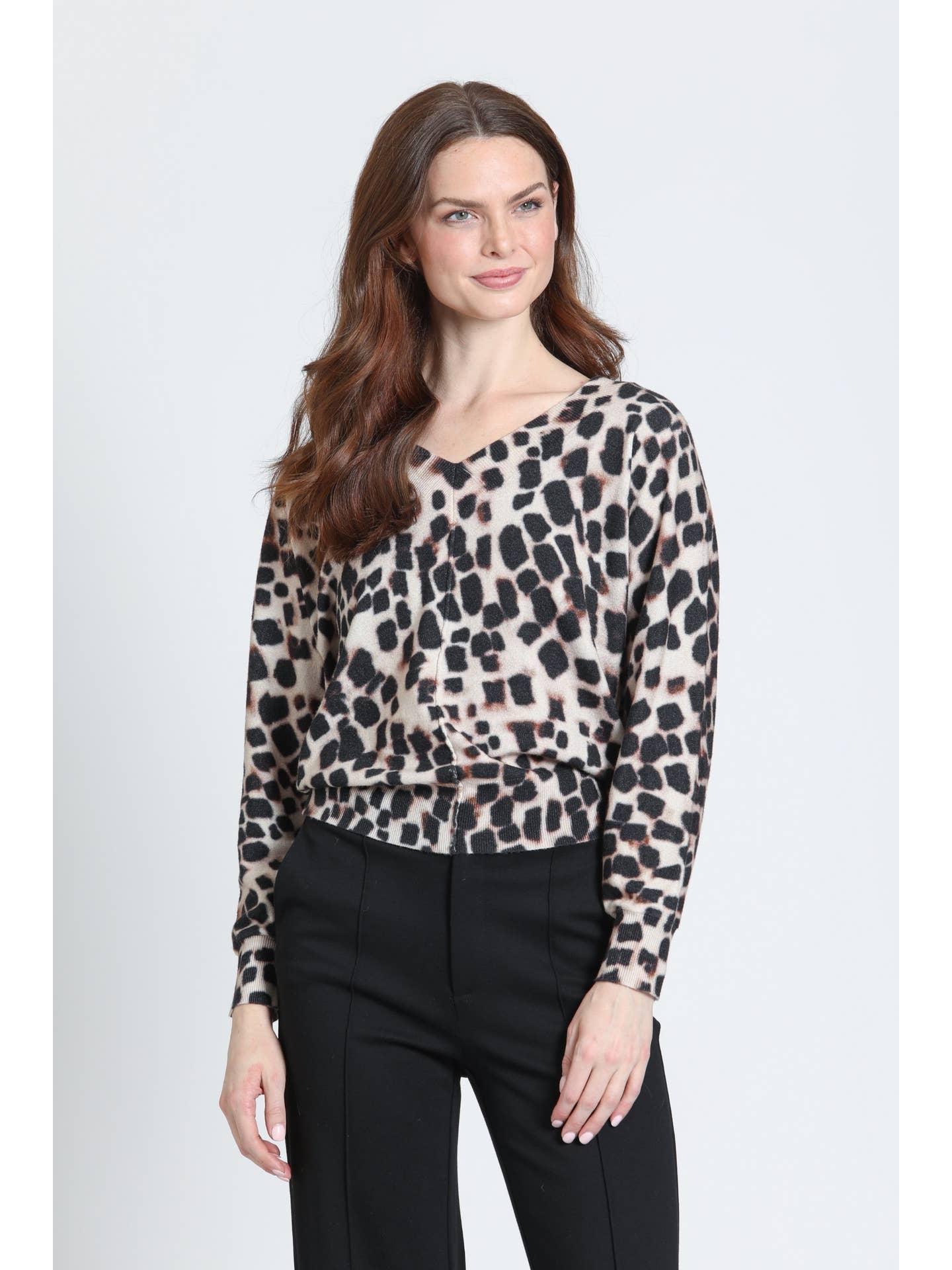 132E Safari V-Neck APN