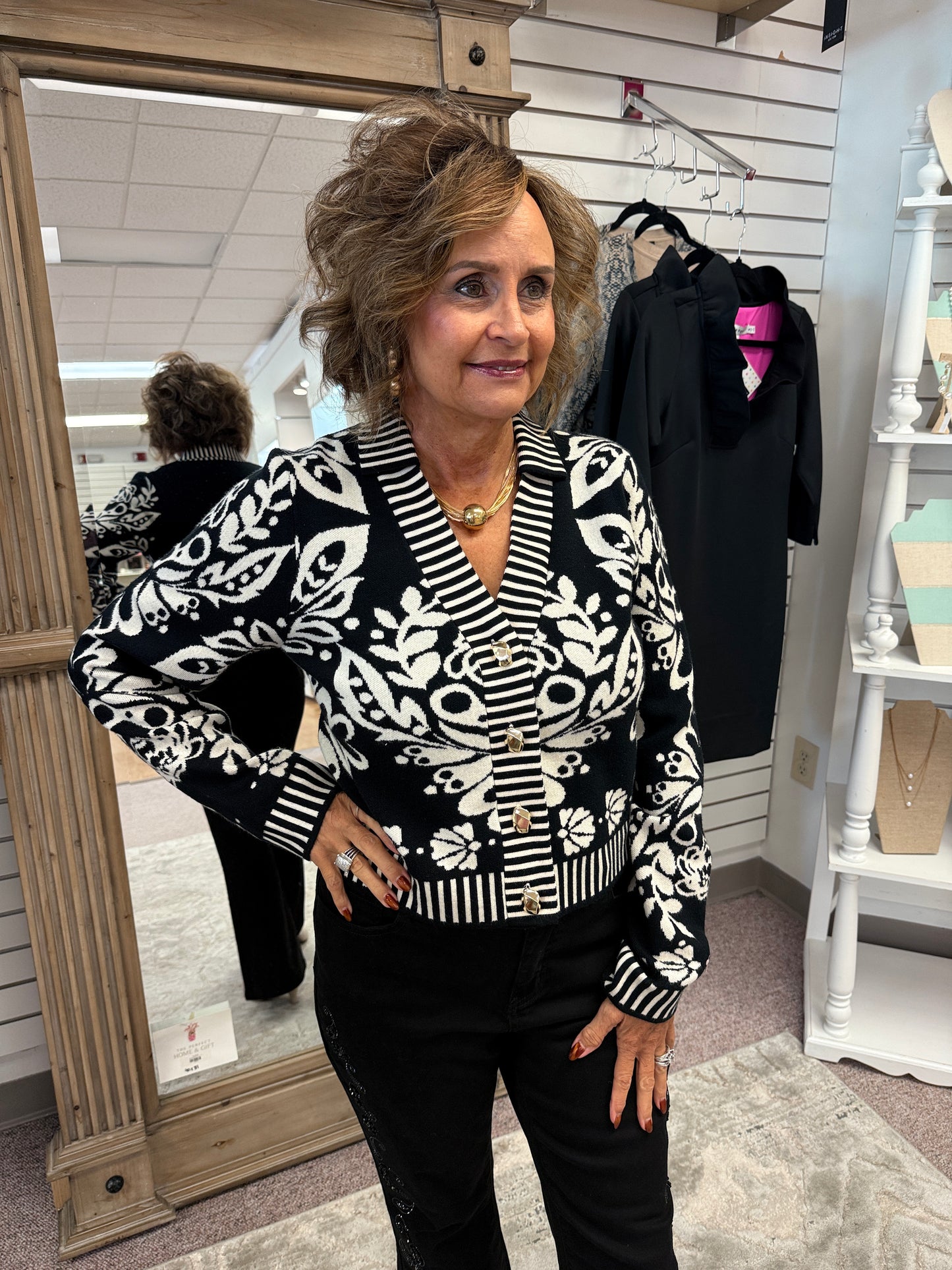 0807 Floral V-Neck Cardigan THML
