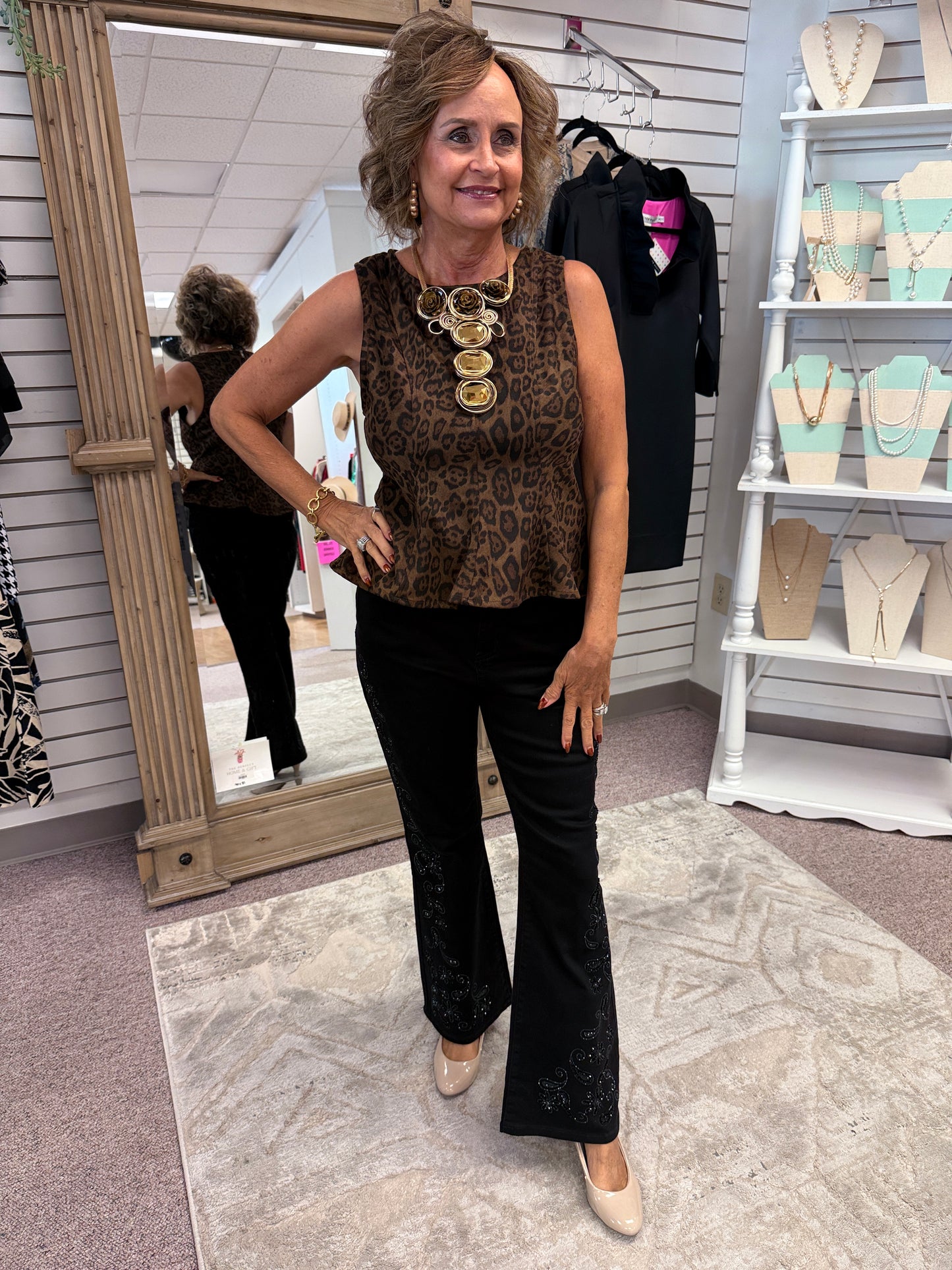2076 Leopoard Suede Top THML