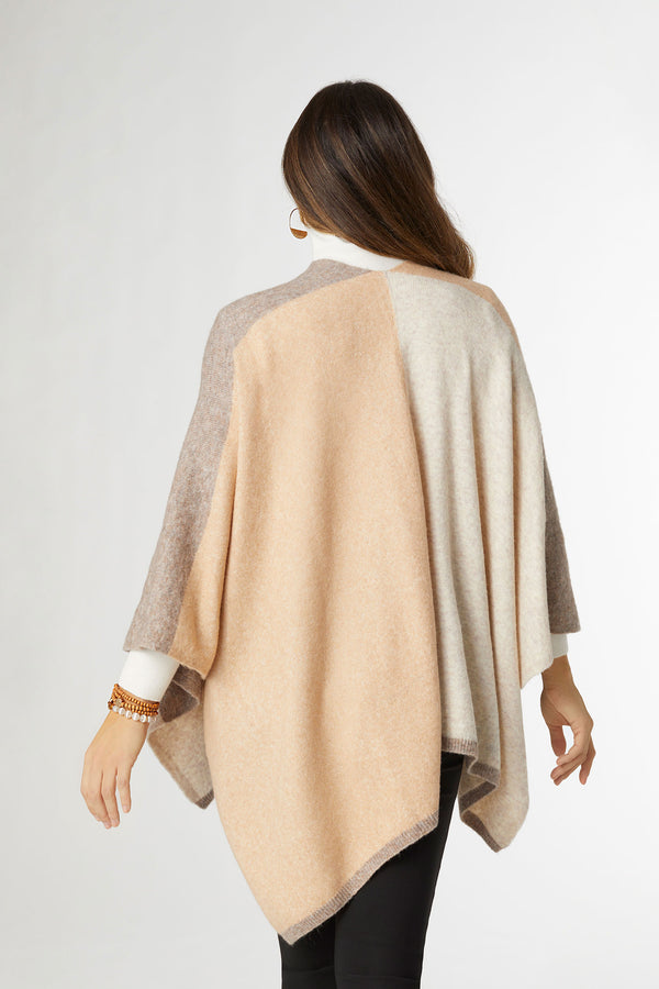 9052 Everly Poncho COCO