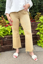 95WF Crop Flare LVP