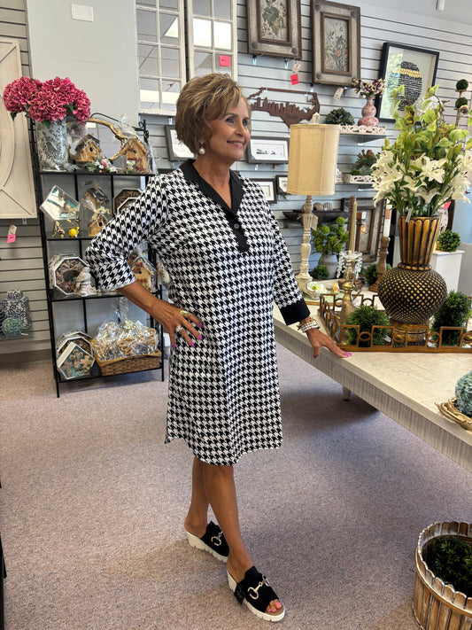 3735 Houndstooth Shift Dress FOX