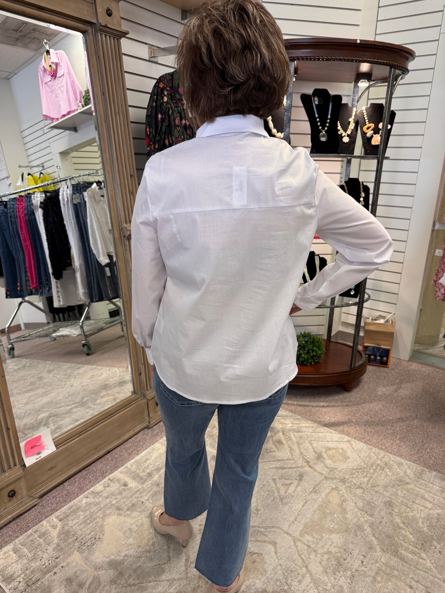 3329 Lucia White Top AZI