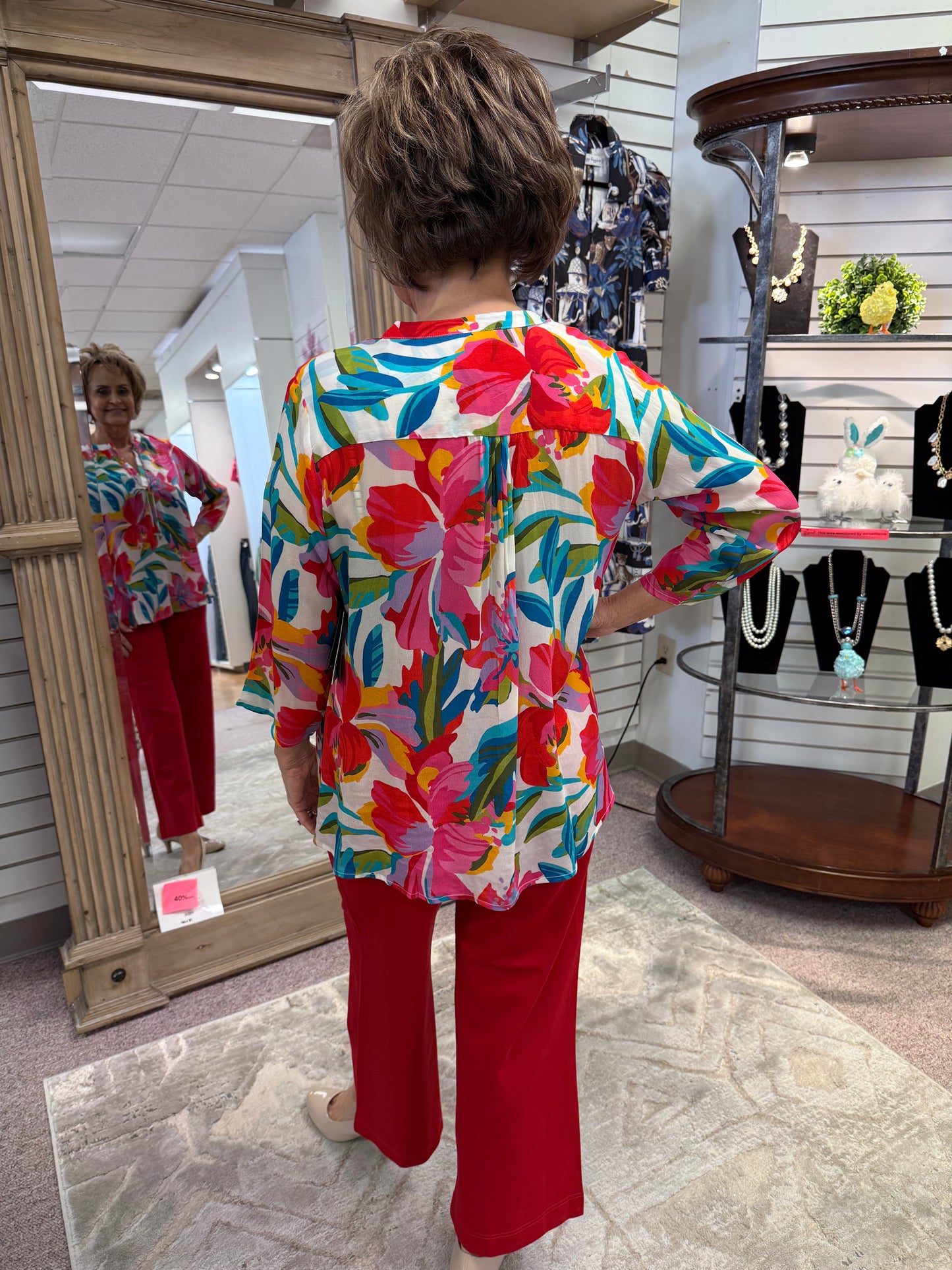 B51P V Neck w/Tassel APN
