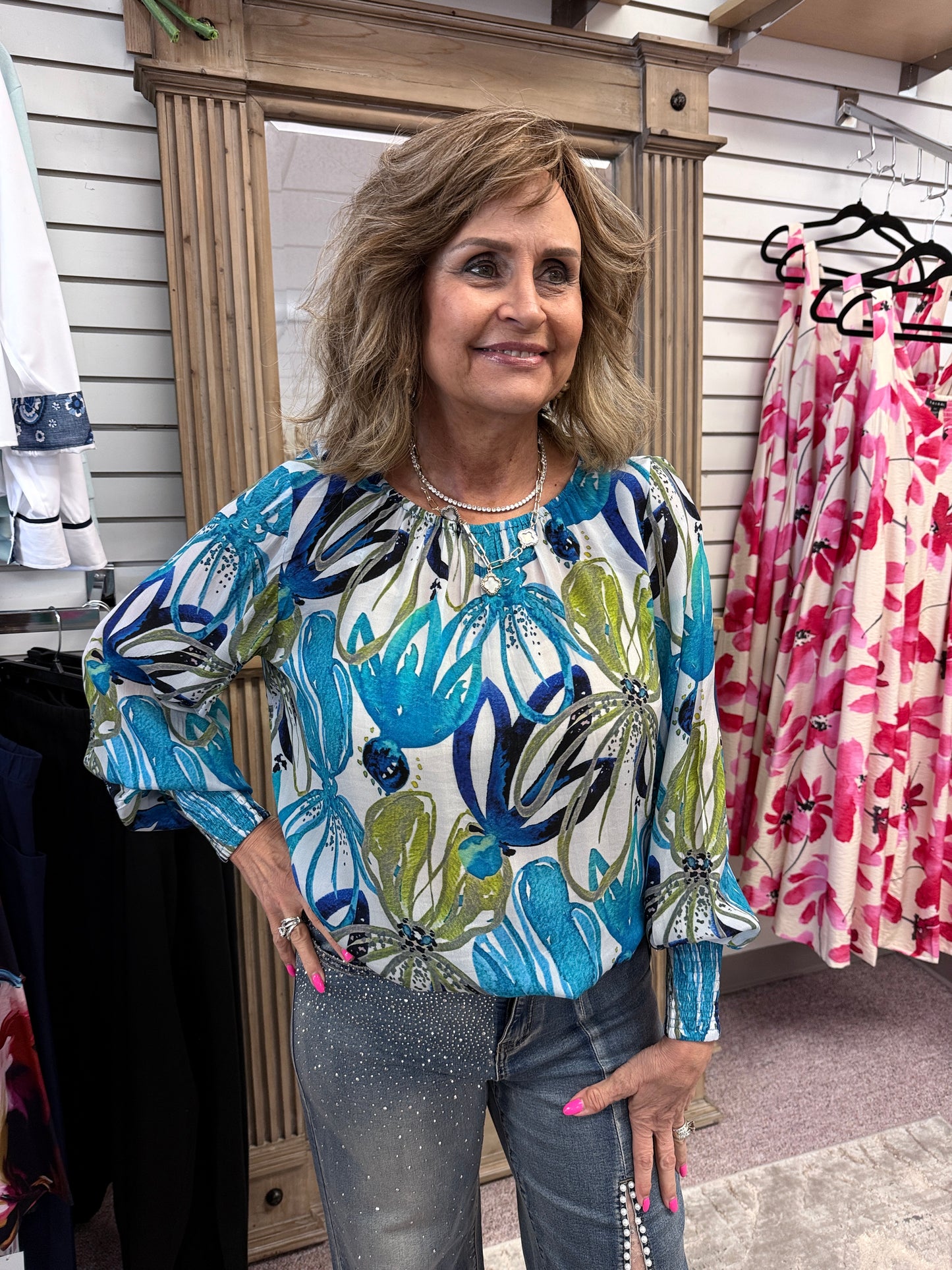 T18P Pullover W/Smoked Cuff APN