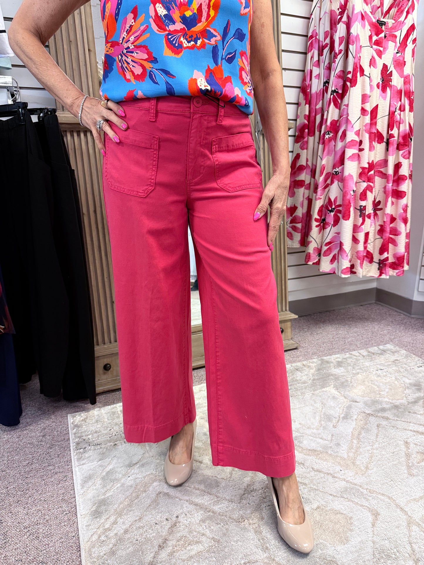 FS03 Cropped Wide Leg LVP