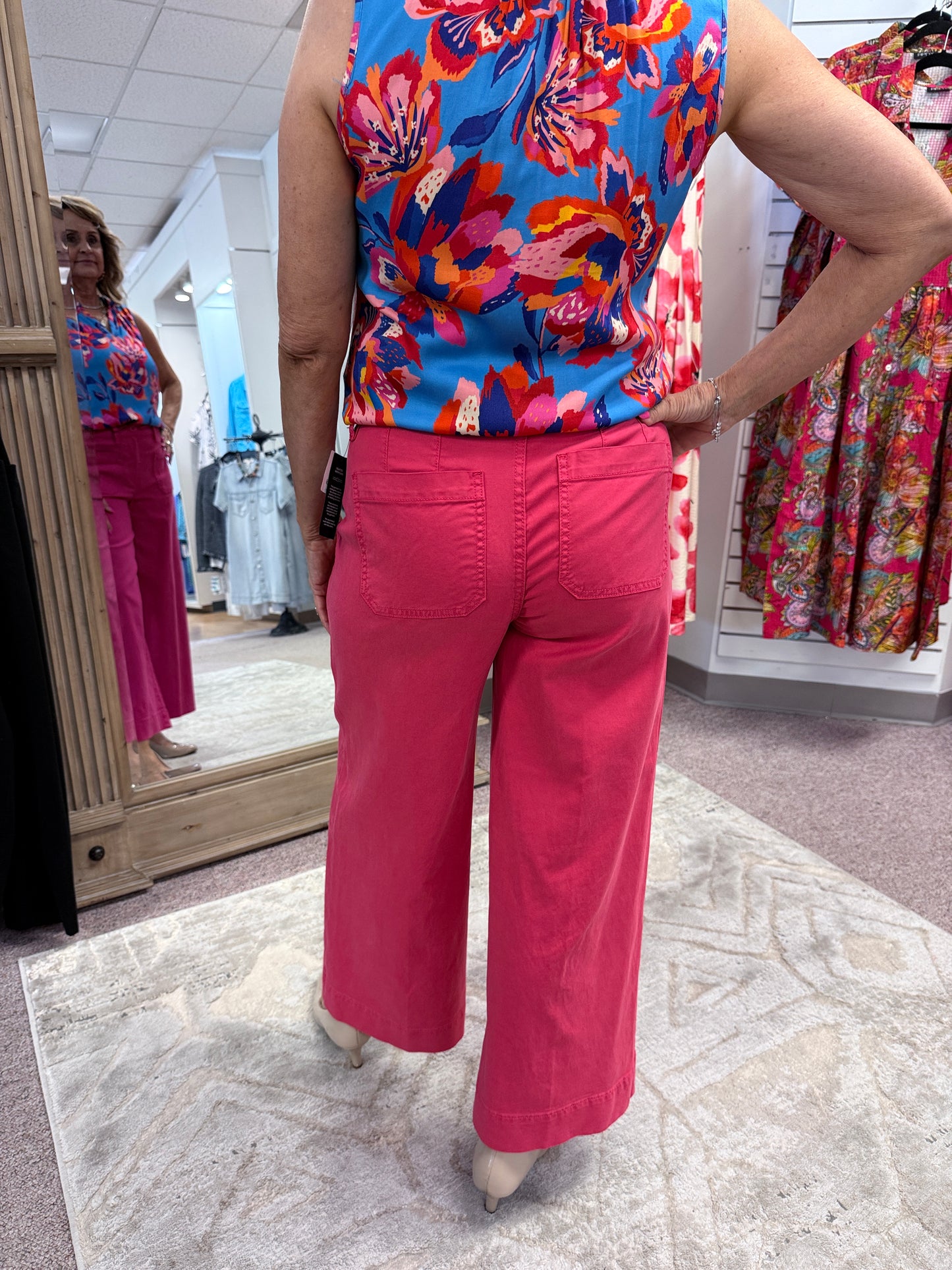 FS03 Cropped Wide Leg LVP