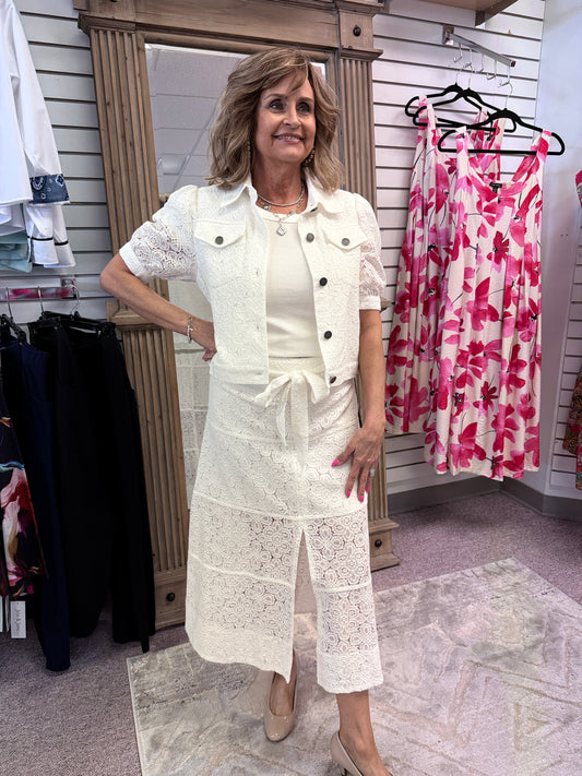 K107 Lace Sleeve Jacket APN