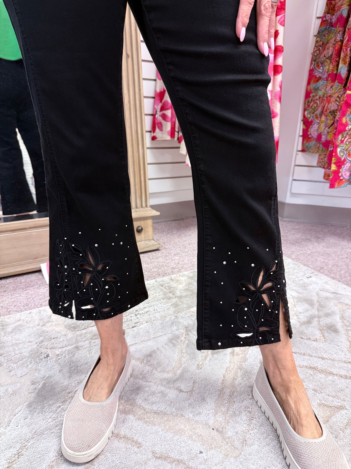 BLKE Twilight Petal Capri TBC