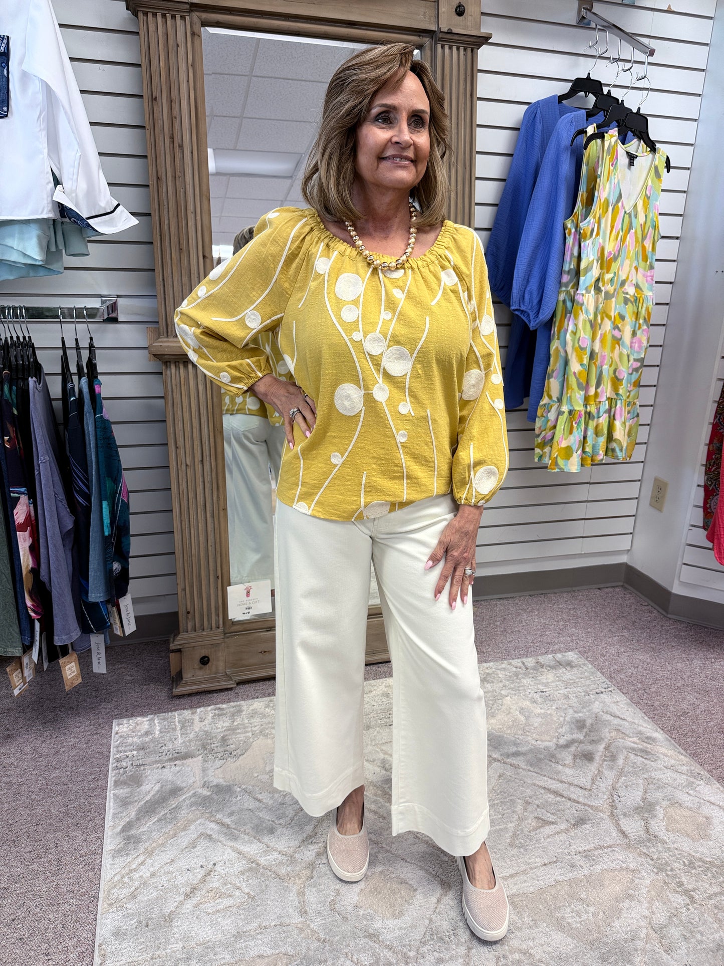 5GH6 Cream Wide Leg Crop LVP