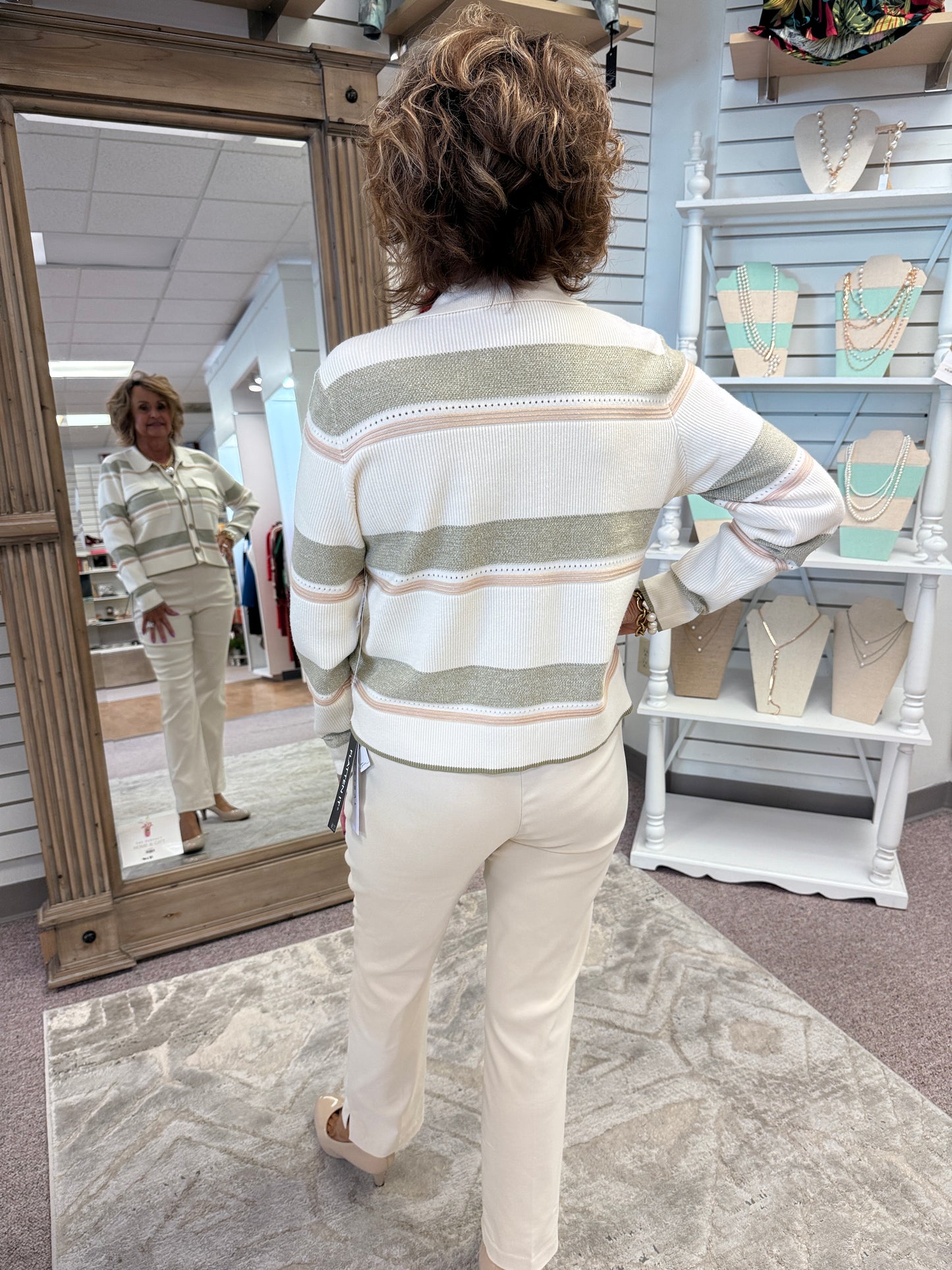 3175 Jacquard Button-Front HTI
