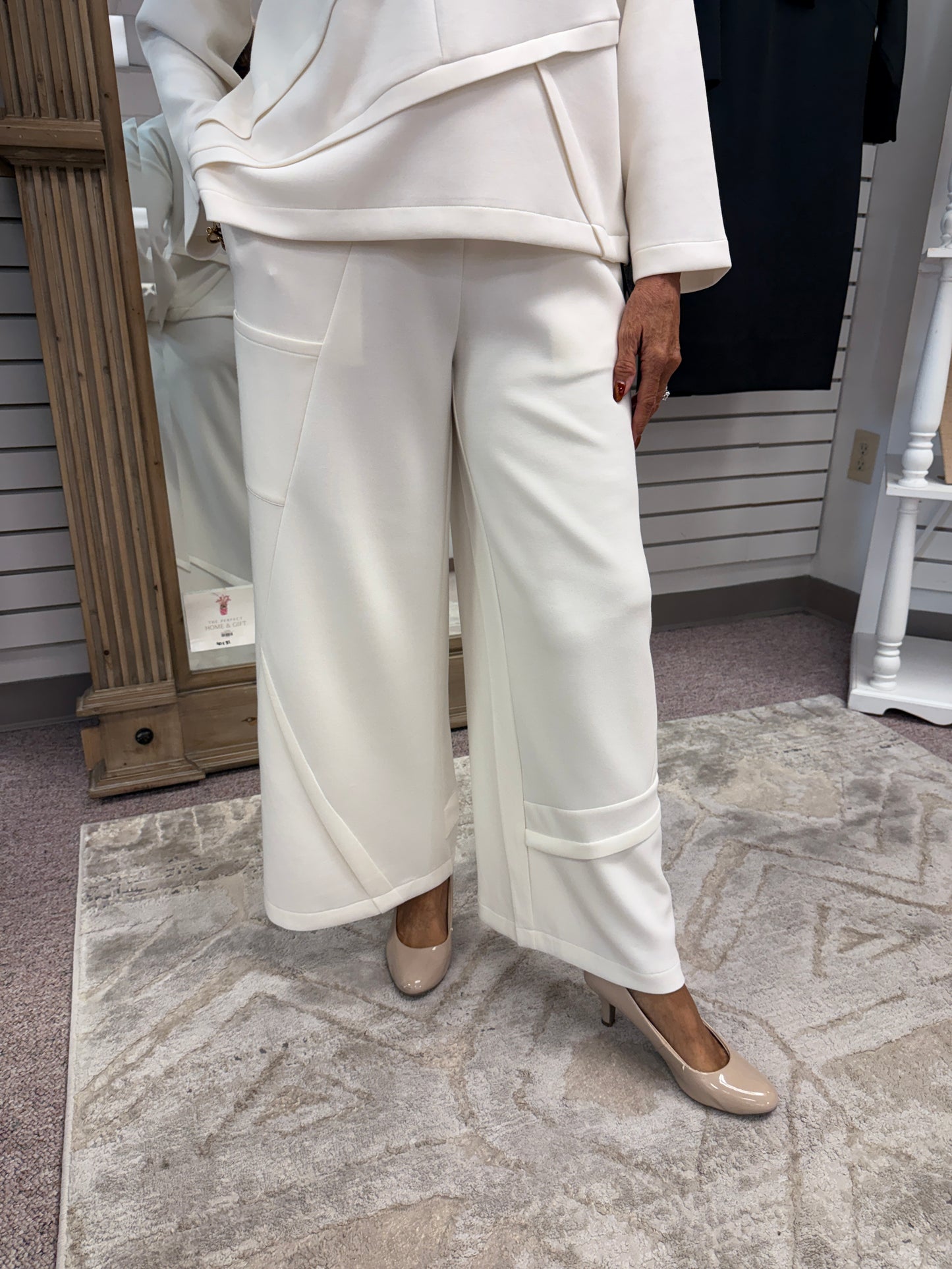 330245 Featherlux Knit Pant OLV