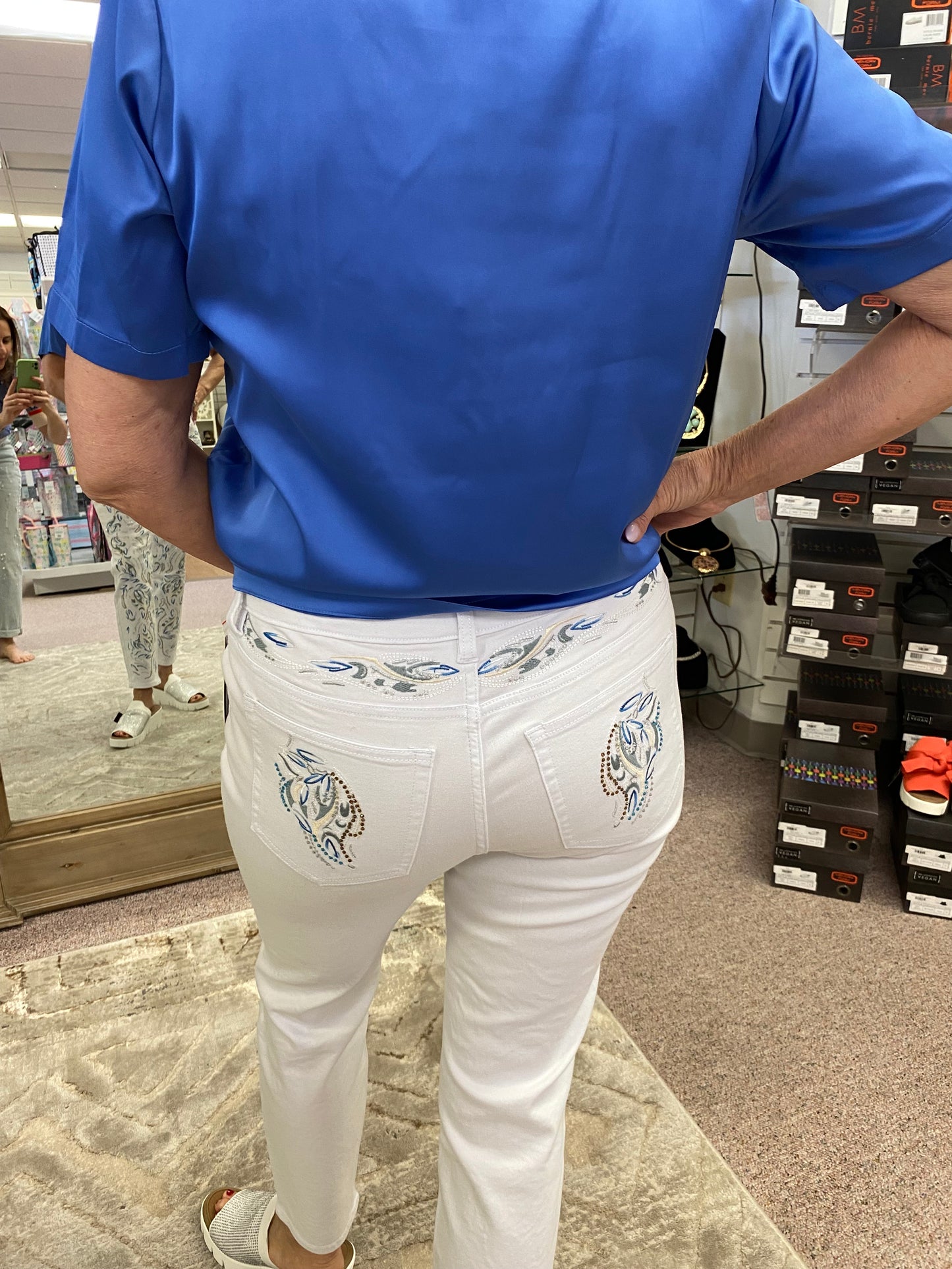 2741 White Jean W/Blue AZI