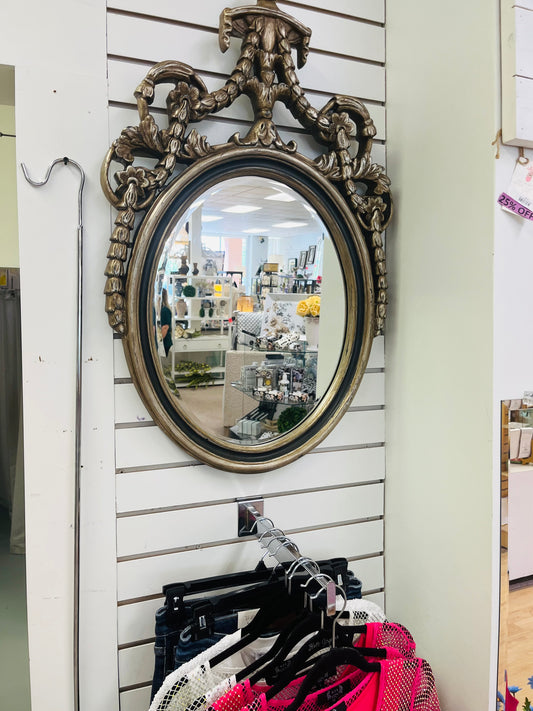 Wall mirror