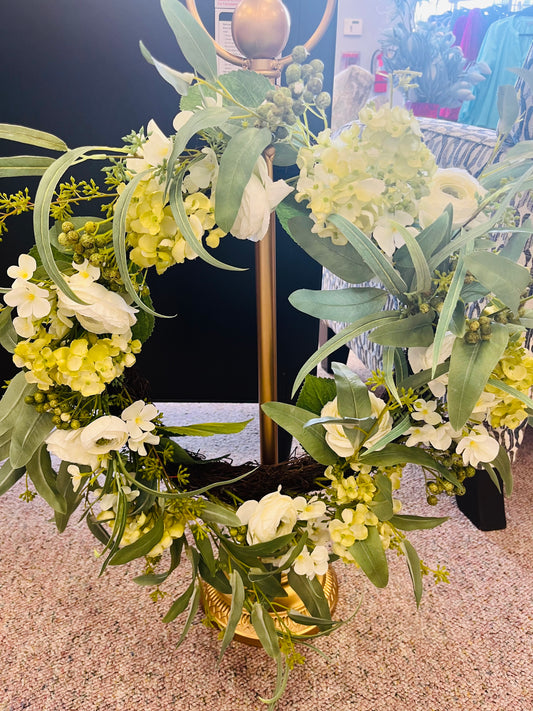 2034 Hyrdrangea Wreath RAZ