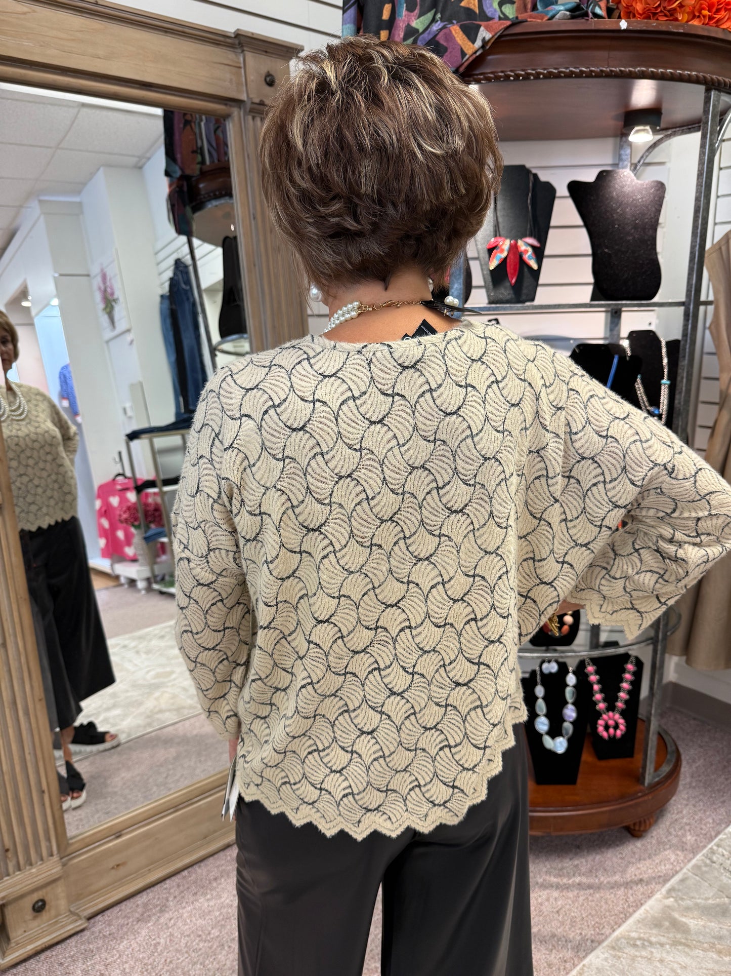 93 Sweater W/Scallop Hem CSW