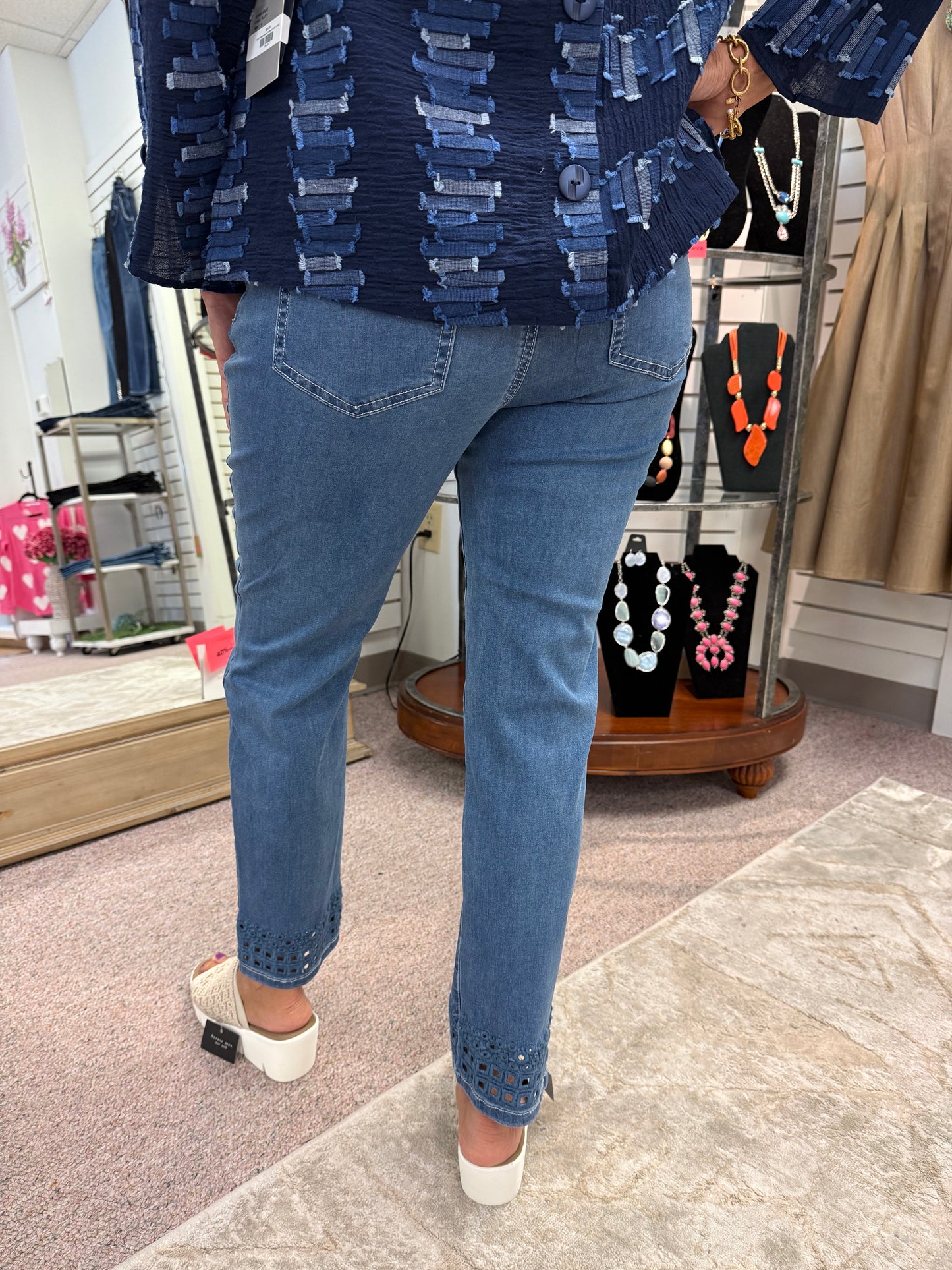 BWDE Pant W/Embroidery TBC