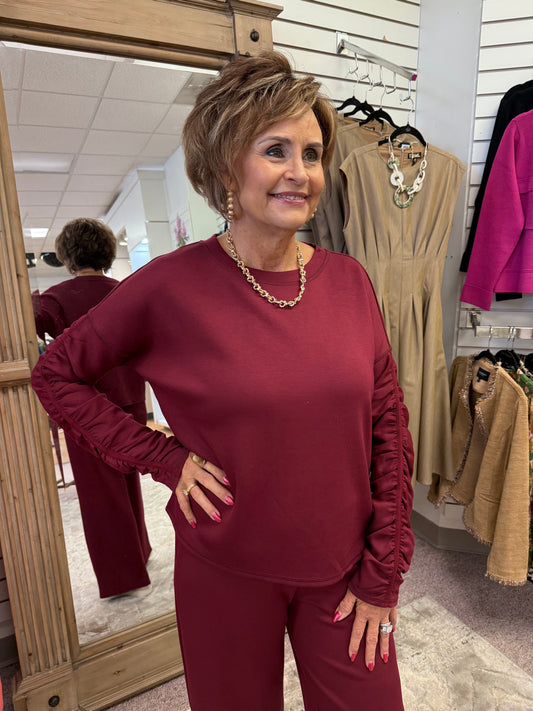 2129 Wander Pullover Wine HAB