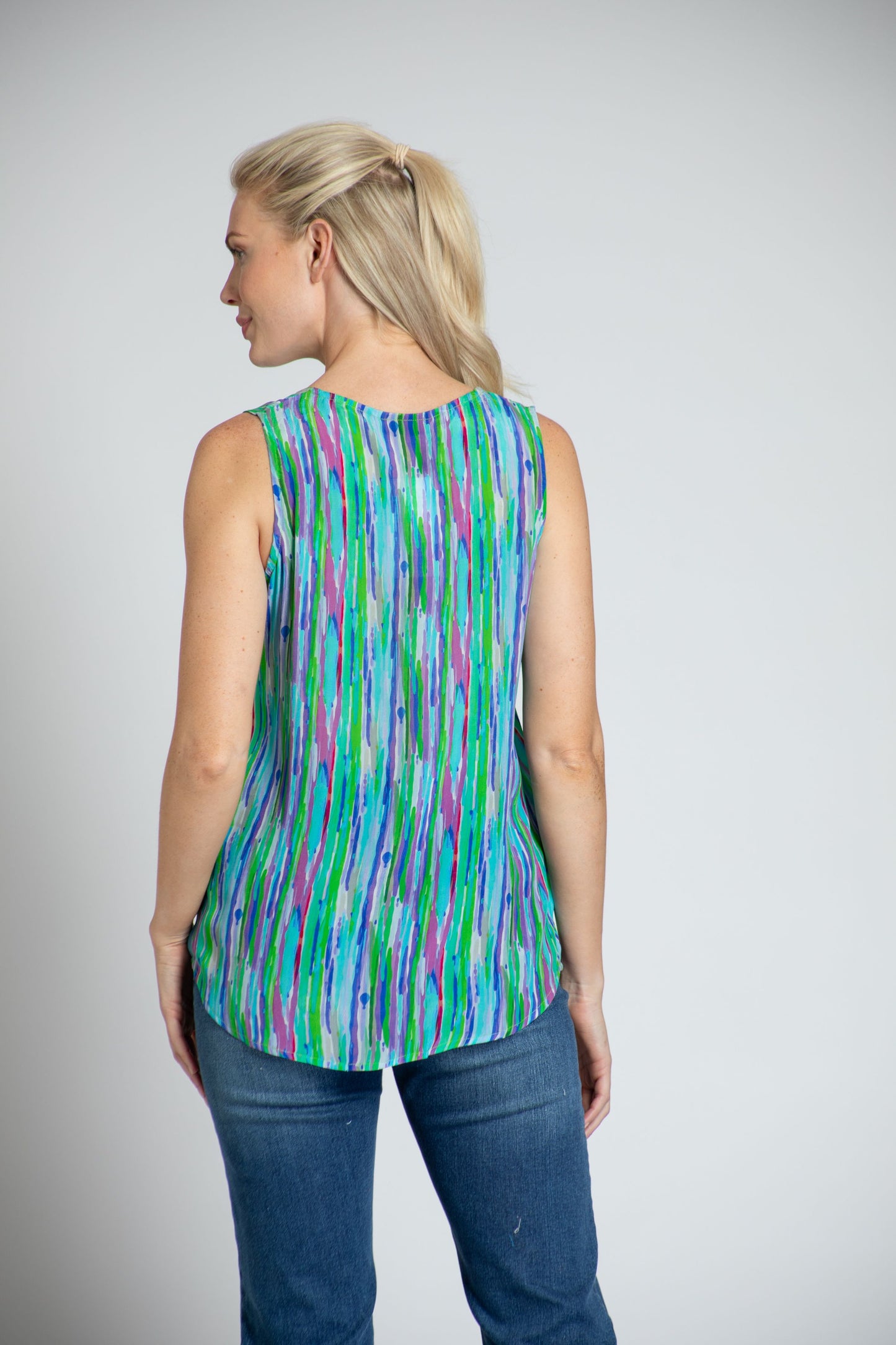 328 V-Neck Silk Tank APN